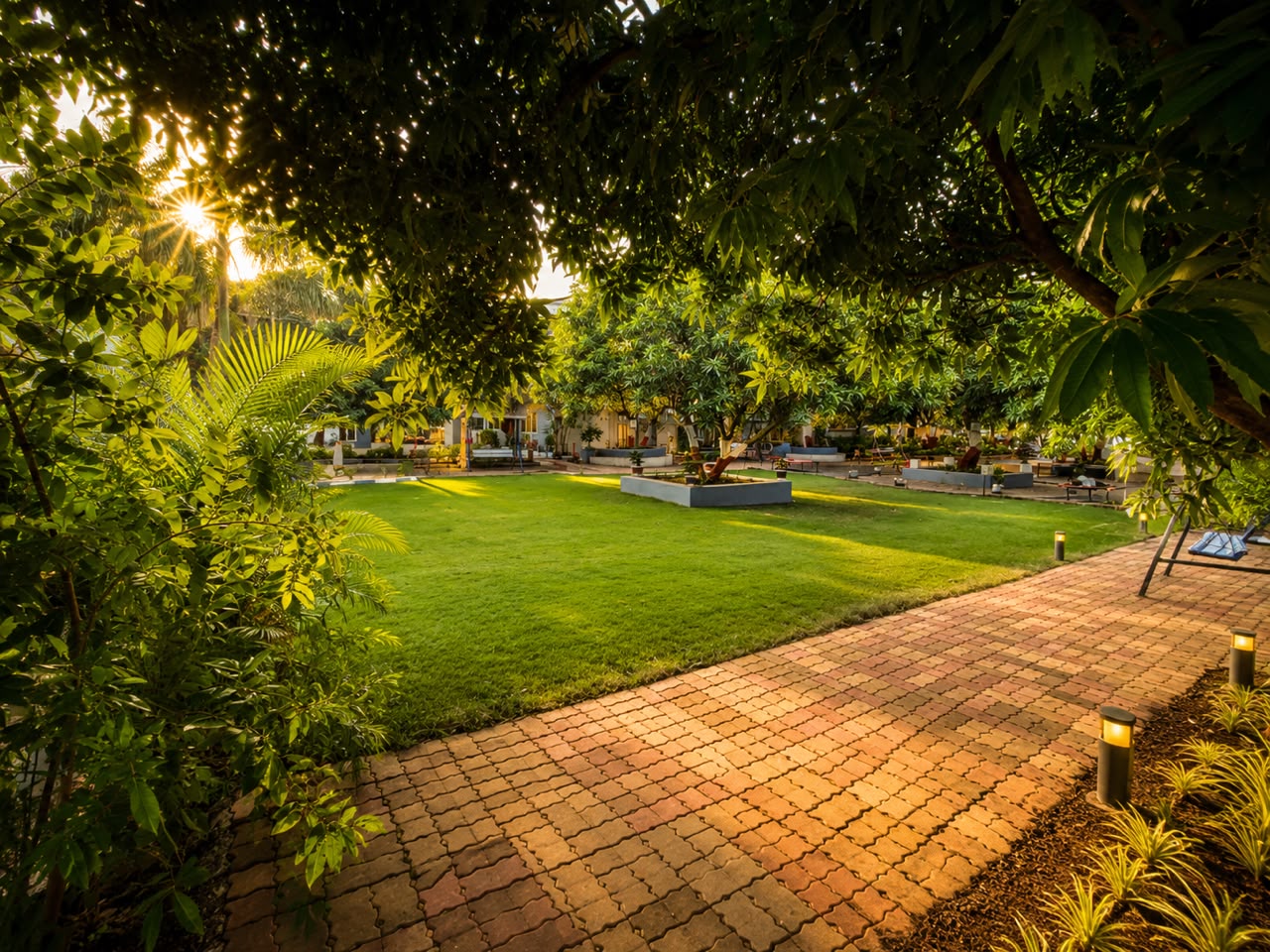 Resort grounds and garden at Wildlife Gir Resort